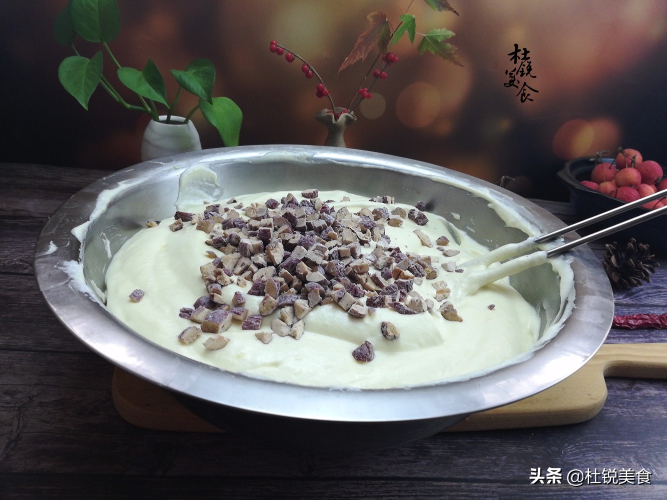 戚风蛋糕怎么做成功率最高,八寸可可味戚风蛋糕最佳配方做法