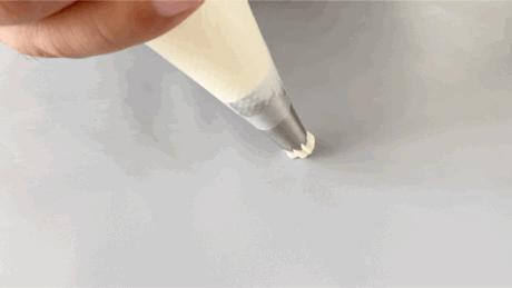 教人如何裱花视频讲解教程,蛋糕裱花必须知道的几种表现手法