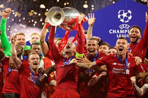 英超联赛和中超联赛对比,中超跟英超的区别在哪