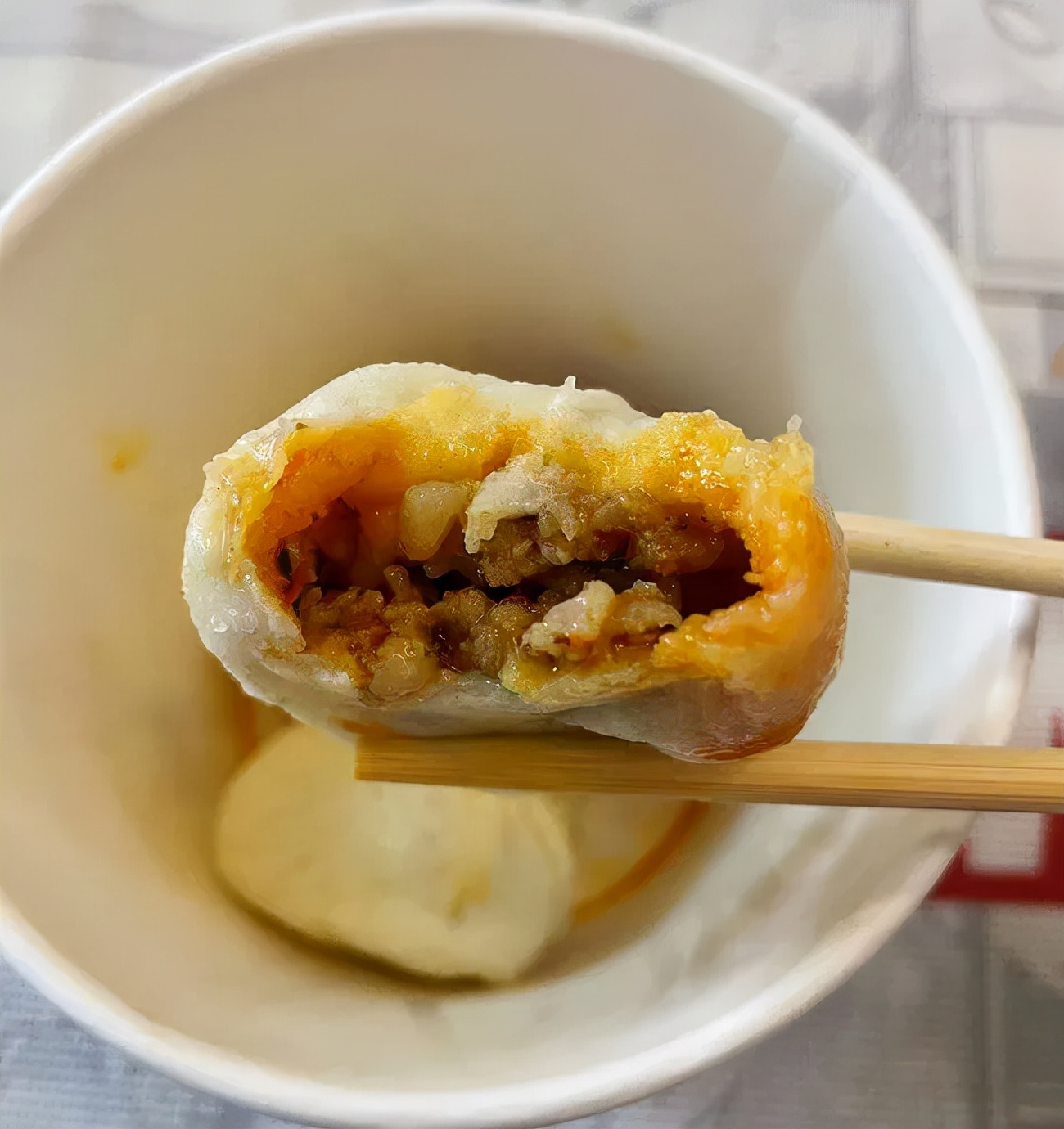 “炒”到50元的包子？比狗不理还不值