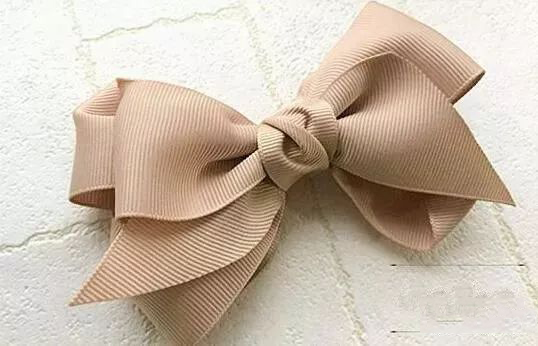 蝴蝶结怎么做才好看又简单,既简单又漂亮的蝴蝶结怎么做