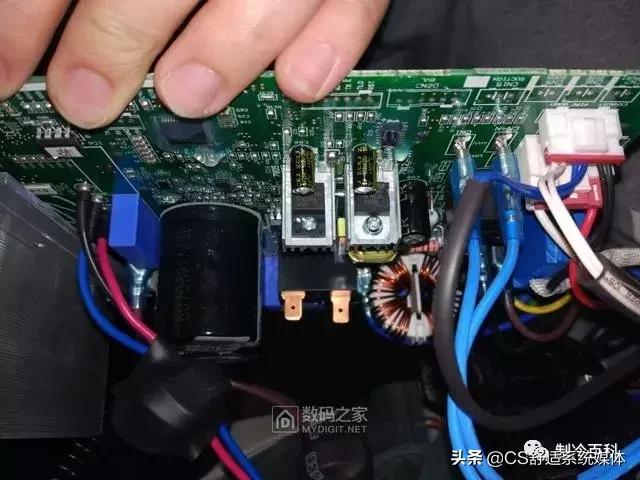 奥克斯与格力空调拆解,奥克斯美的格力空调拆解