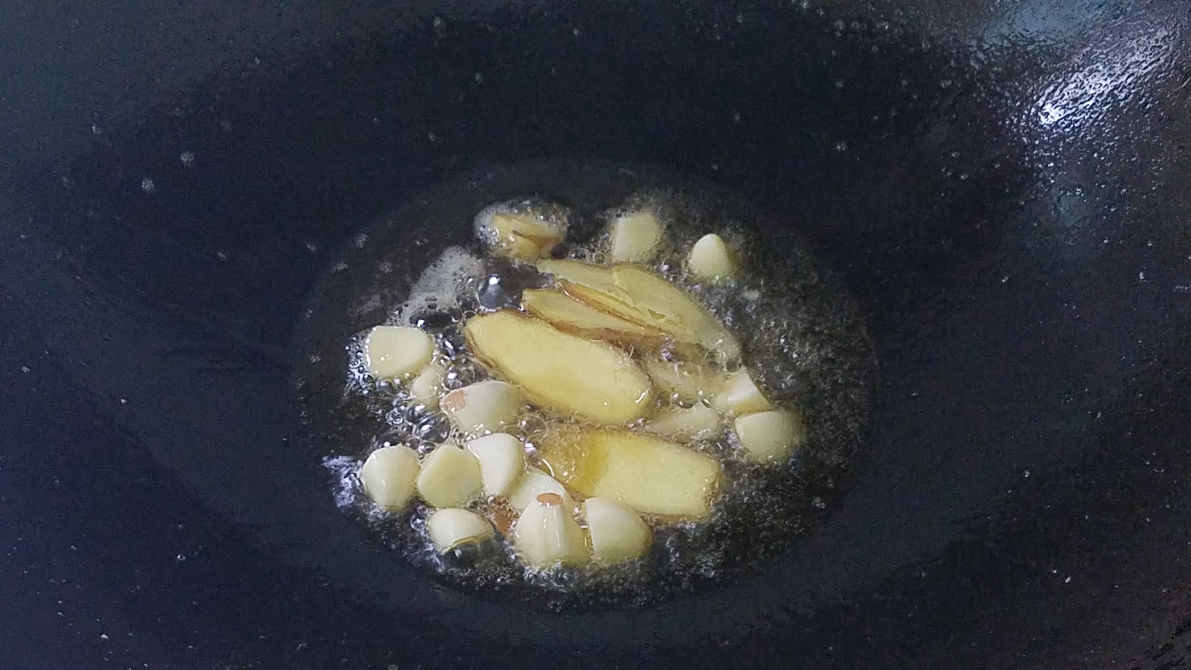 腐竹焖鸭肉广东客家,广东正宗海鲜鸭肉煲