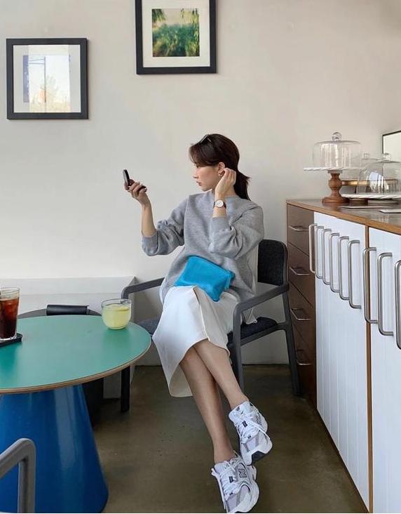 老爹鞋小个子百搭显高,小个子穿什么鞋配裙子