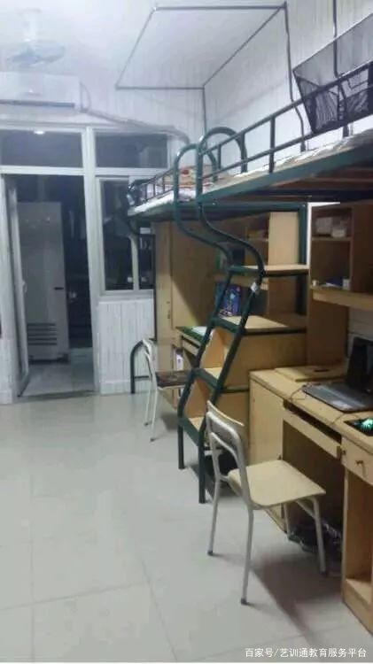 文科大学宿舍条件排名,全国学院宿舍条件排名