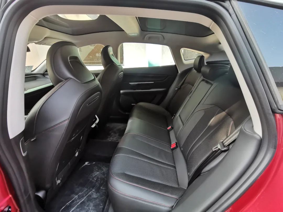 小鹏p7汽车智尊版2021款价格,试驾小鹏p7有挡位吗