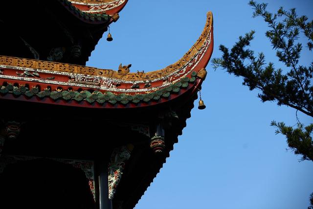 成都怎样去青城山都江堰,成都十大景点武侯祠