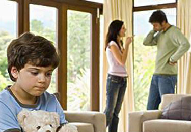 17岁少年偷钱买苹果手机,17岁的少年偷钱买苹果手机