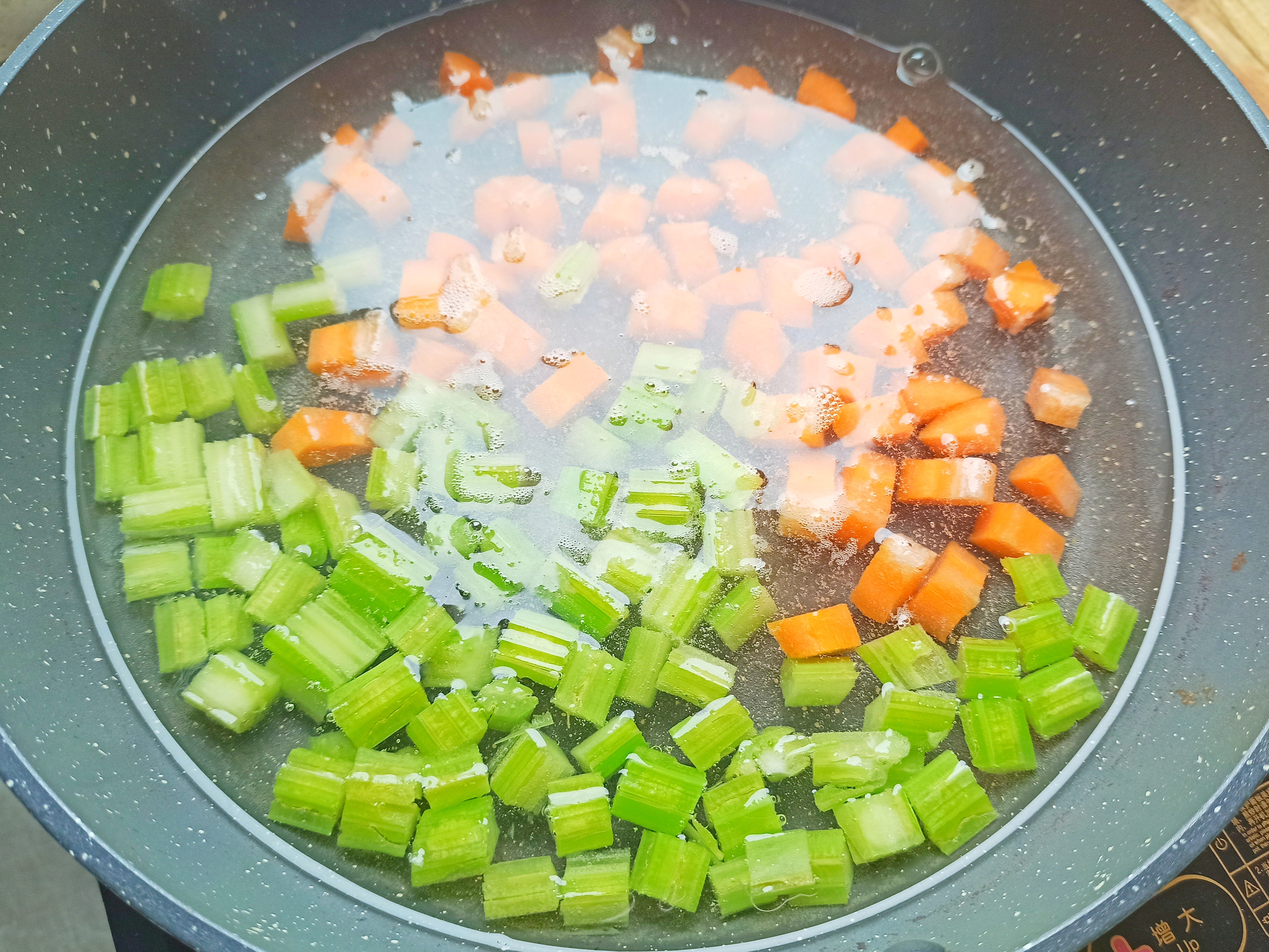 过年年夜饭最好的凉拌菜,年夜饭必备的家常菜10道凉拌菜