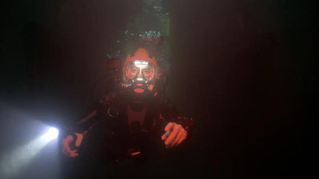 亚洲恐怖片超吓人没人敢看的,恐怖片超吓人胆小请入内