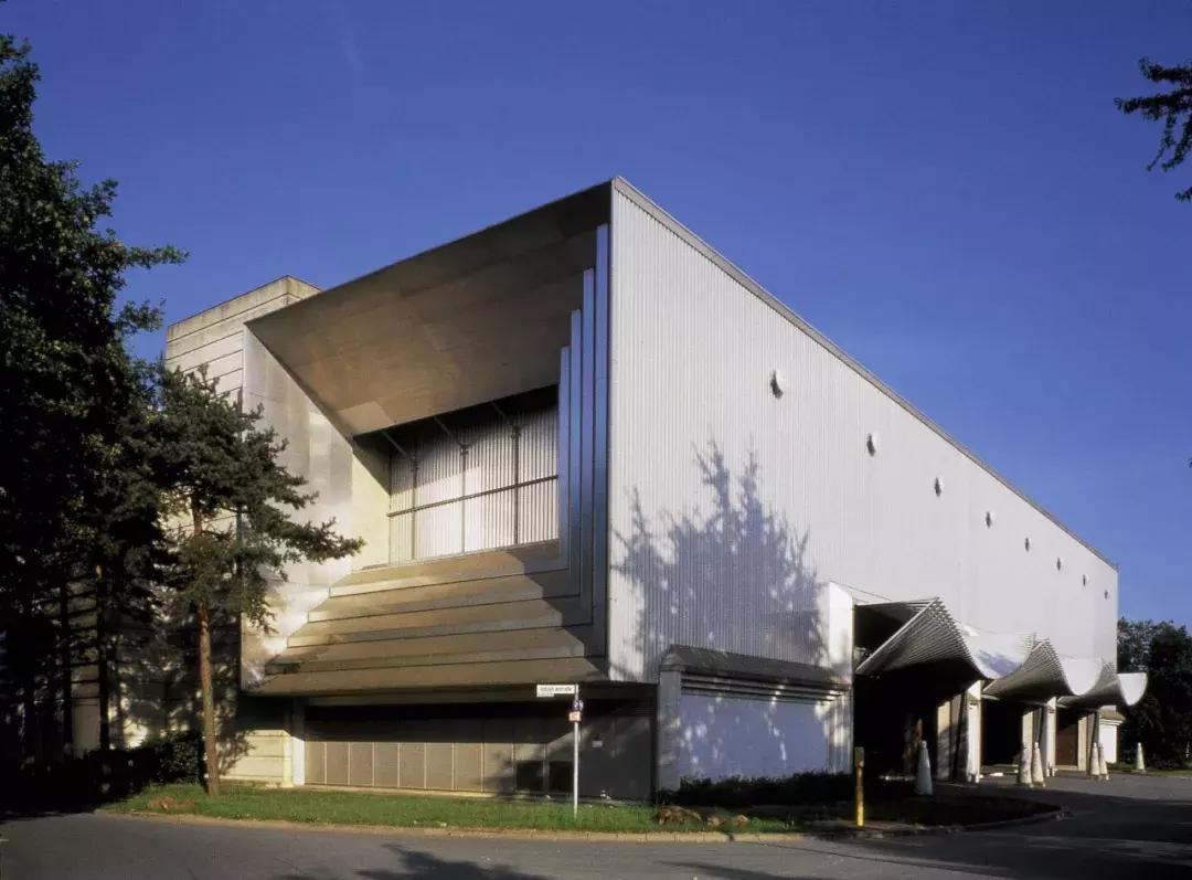 建筑大师们的第一件作品长什么样？