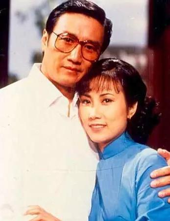 盘点娱乐圈的真父子你认识几个,娱乐圈中的十对父子