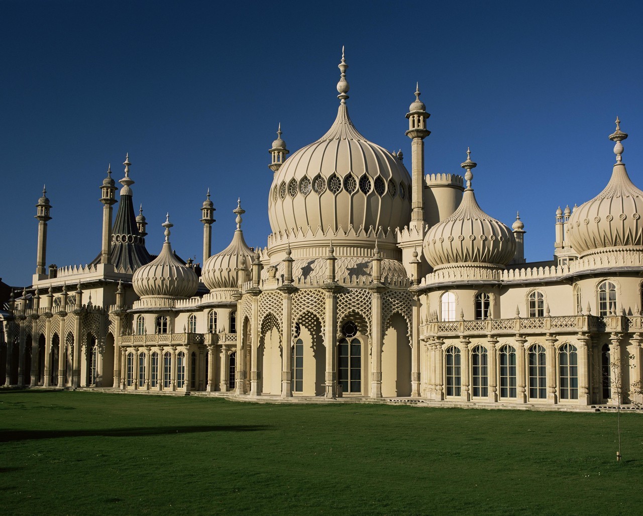 跟着旅行团去英国,跟旅游团去英国旅游