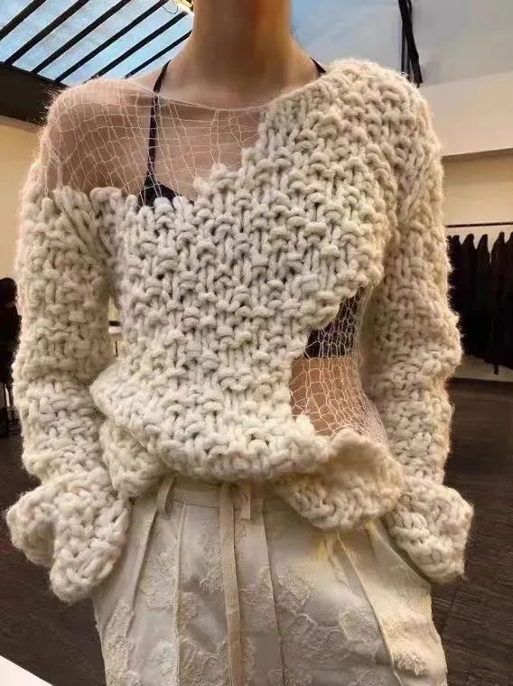 再不穿这3种花样毛衣，有点说不过去了吧？