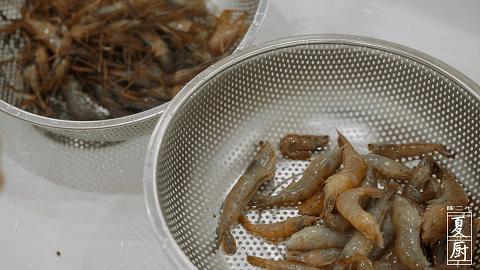 彩色虾三鲜,河虾三鲜的家常做法