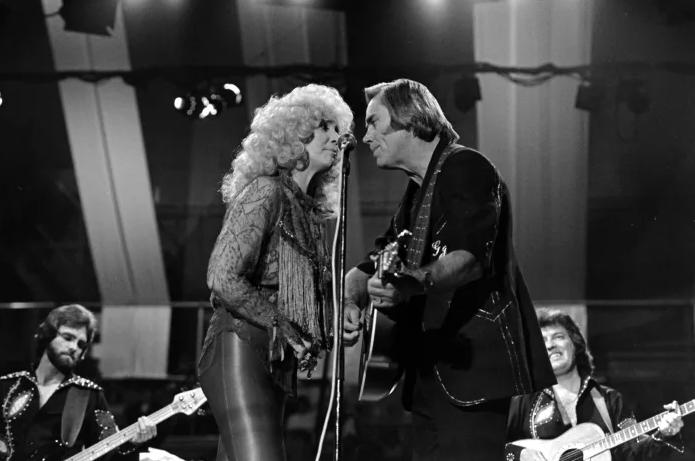 打雷姐最喜欢的歌,打雷姐youngandbeautiful