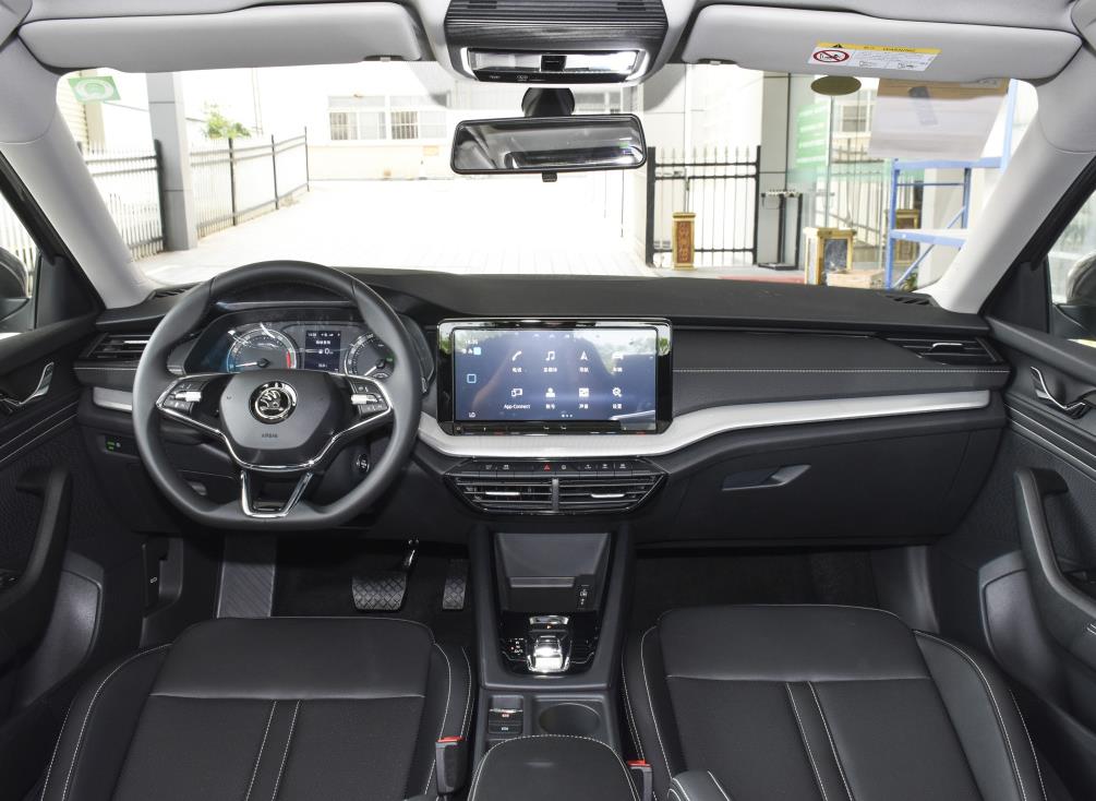 15万想换家用suv这几款真香,十万预算这三款家轿最多人买