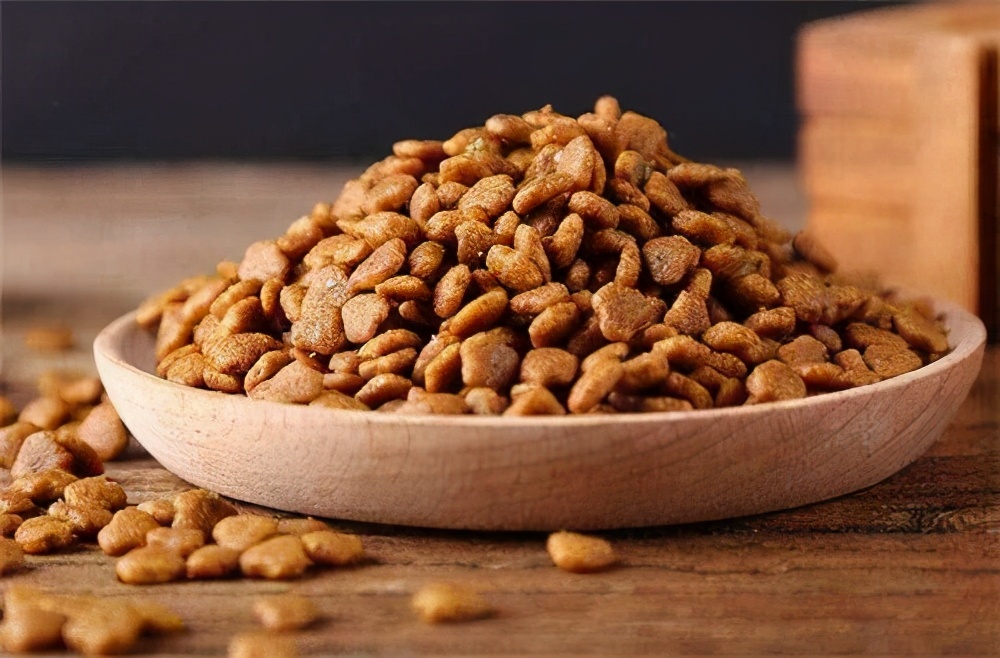 怎么挑选狗粮便宜量多有保障,买狗应该怎么挑选好的狗粮