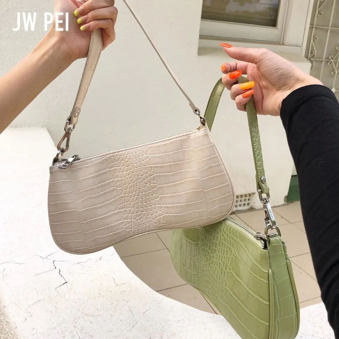 钟楚曦宋妍霏对比照,宋妍霏钟楚曦时尚搭配