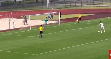 中超崔康熙被黄牌,中超崔康熙哈姆西克