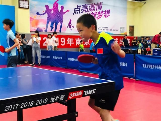 一个奥运冠军训练一年要花多少钱,培养一个奥运冠军需要多少钱