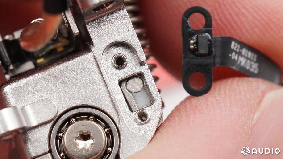 airpodsmax耳机评测,2024年苹果airpodsmax值得买吗