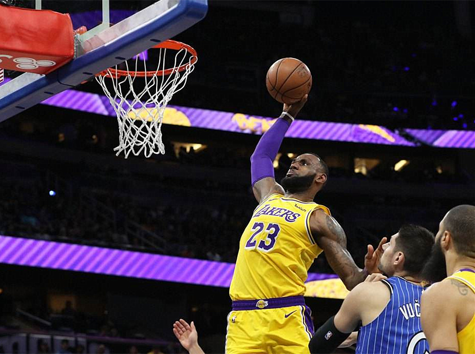 打全场篮球怎么防守最省体力,一场篮球和一场足球哪个更累