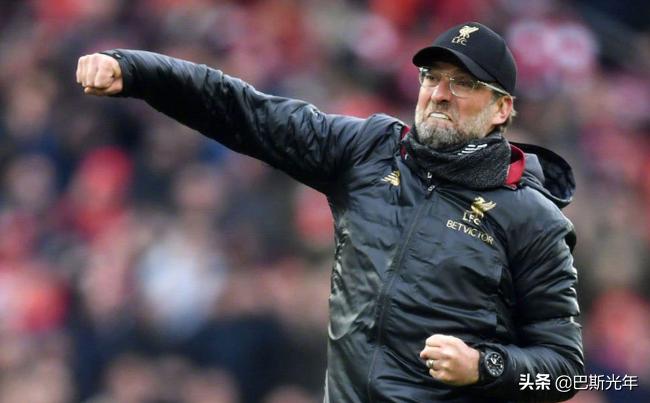 阿利松萨拉赫连线击败曼联,阿利松92分钟长传萨拉赫