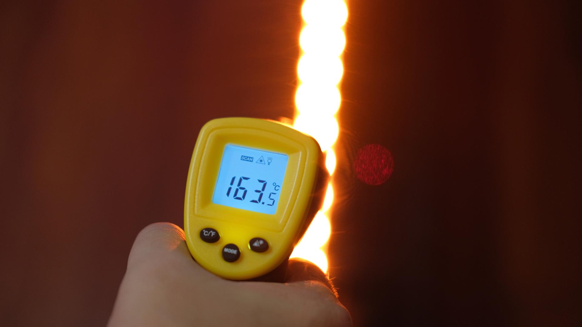 冬天室内取暖神器艾美特,冬日篝火艾美特取暖器