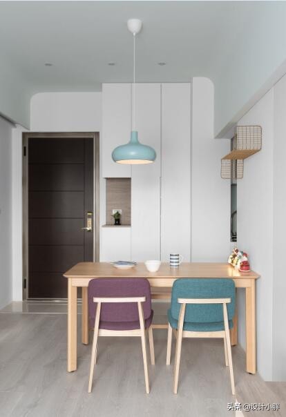 一家三口装修新房，变身63㎡浅灰绿木质小宅，手牵手开启新生活