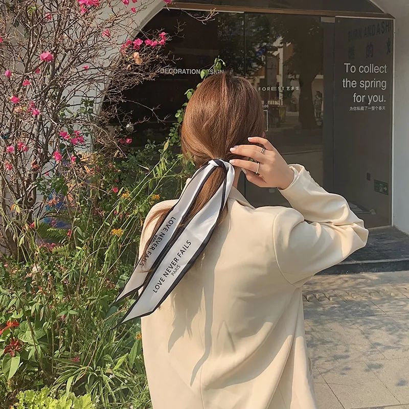 编发这样扎超美腻而且很显年轻哦,随意扎出时尚又好看的编发