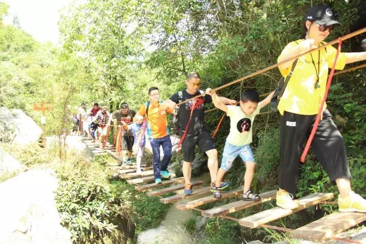 平江碧龙峡景区值得去玩吗,平江碧龙峡全长多少公里