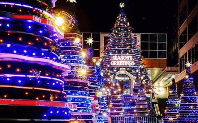 去香港看圣诞树攻略,香港中港城的圣诞树