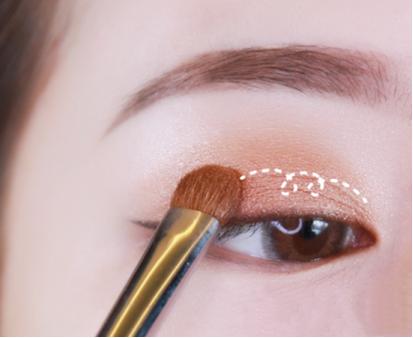 眼影怎样画才能画的非常有创意,眼影怎样画更好看单眼皮