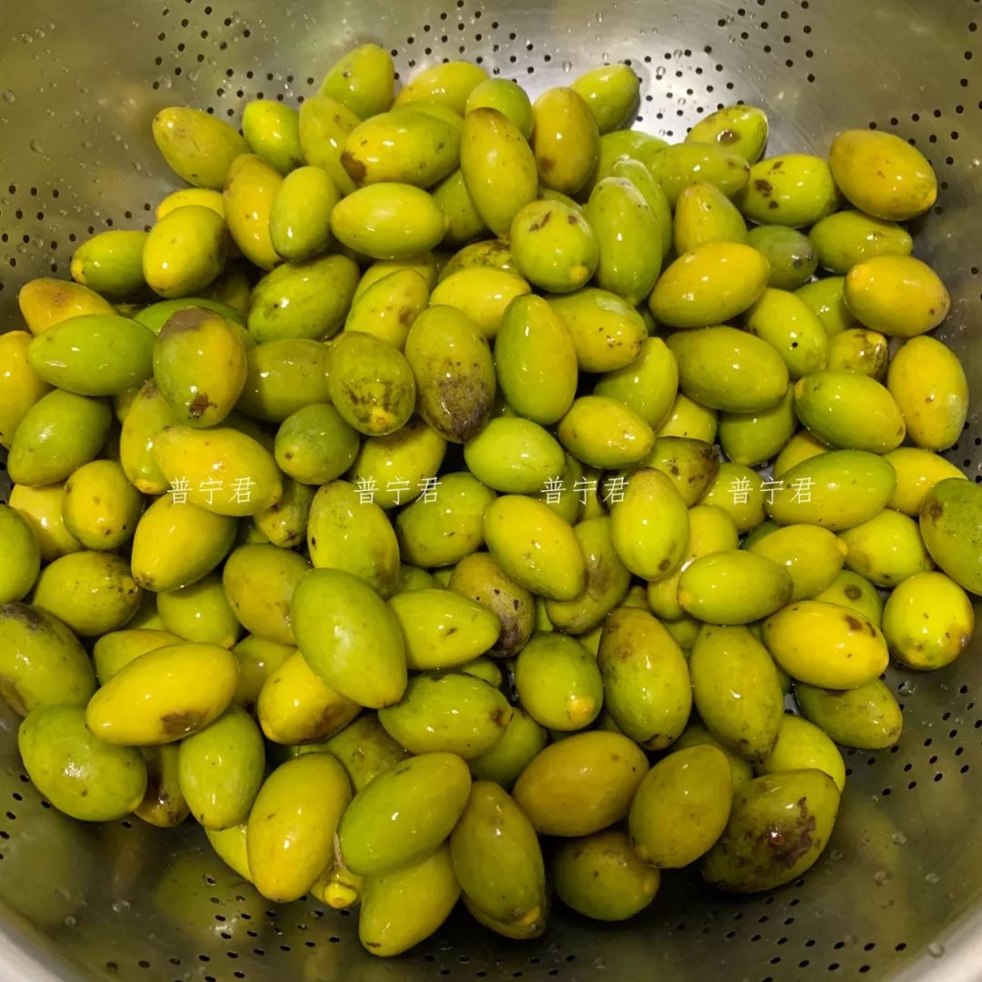 潮汕熬橄榄菜的橄榄怎么熬,潮汕橄榄菜怎么腌制橄榄不会软