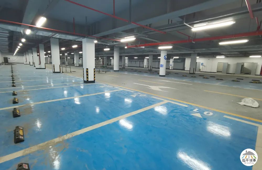 临平体育馆改扩建有篮球场吗,体育公园篮球场施工