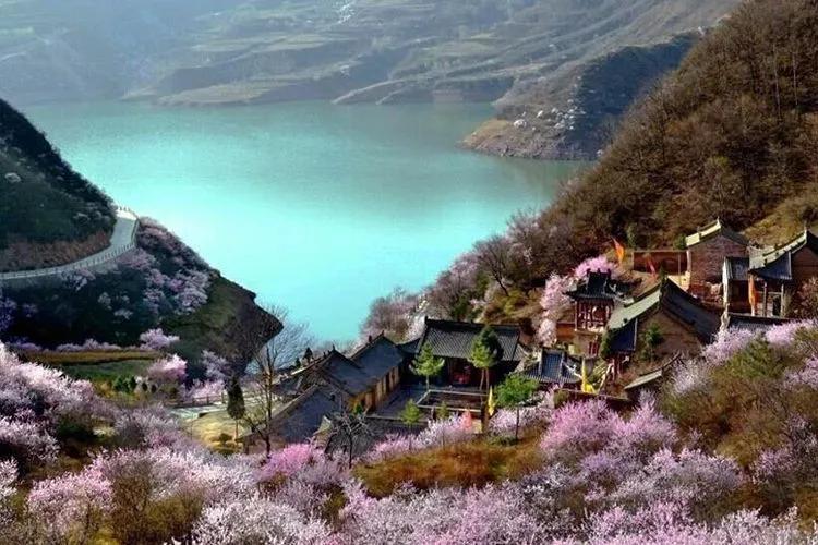 甘肃，一个被面条拉长的的省份！