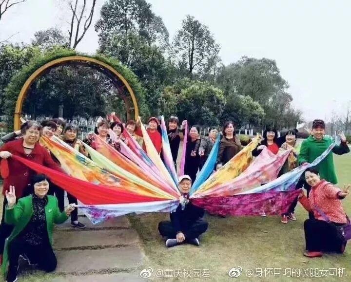 妈妈们拍的那些作妖照片，简直有毒。。。