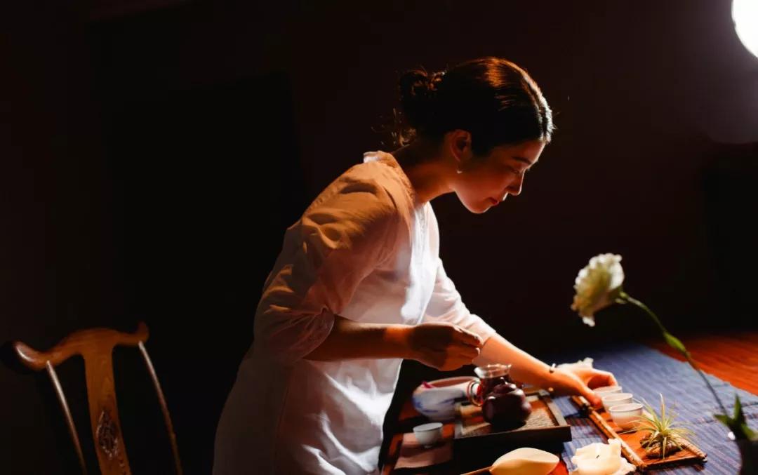 有人说七情六欲最好听怎么回答,七情六欲可以用哪两个字表达