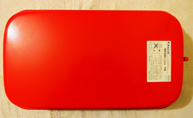 闭式膨胀罐维修,压力容器爆炸原因分析