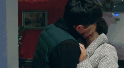 33岁知名女星疑婚变,女星因离婚暴瘦了