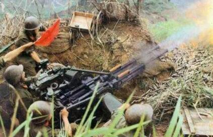 湖北第一悍匪组合，狠过白宝山，动用1500名*警武**，用火攻才解决