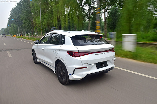 7万至8万纯电新能源车续航400公里,代步新能源汽车性价比最高2023款