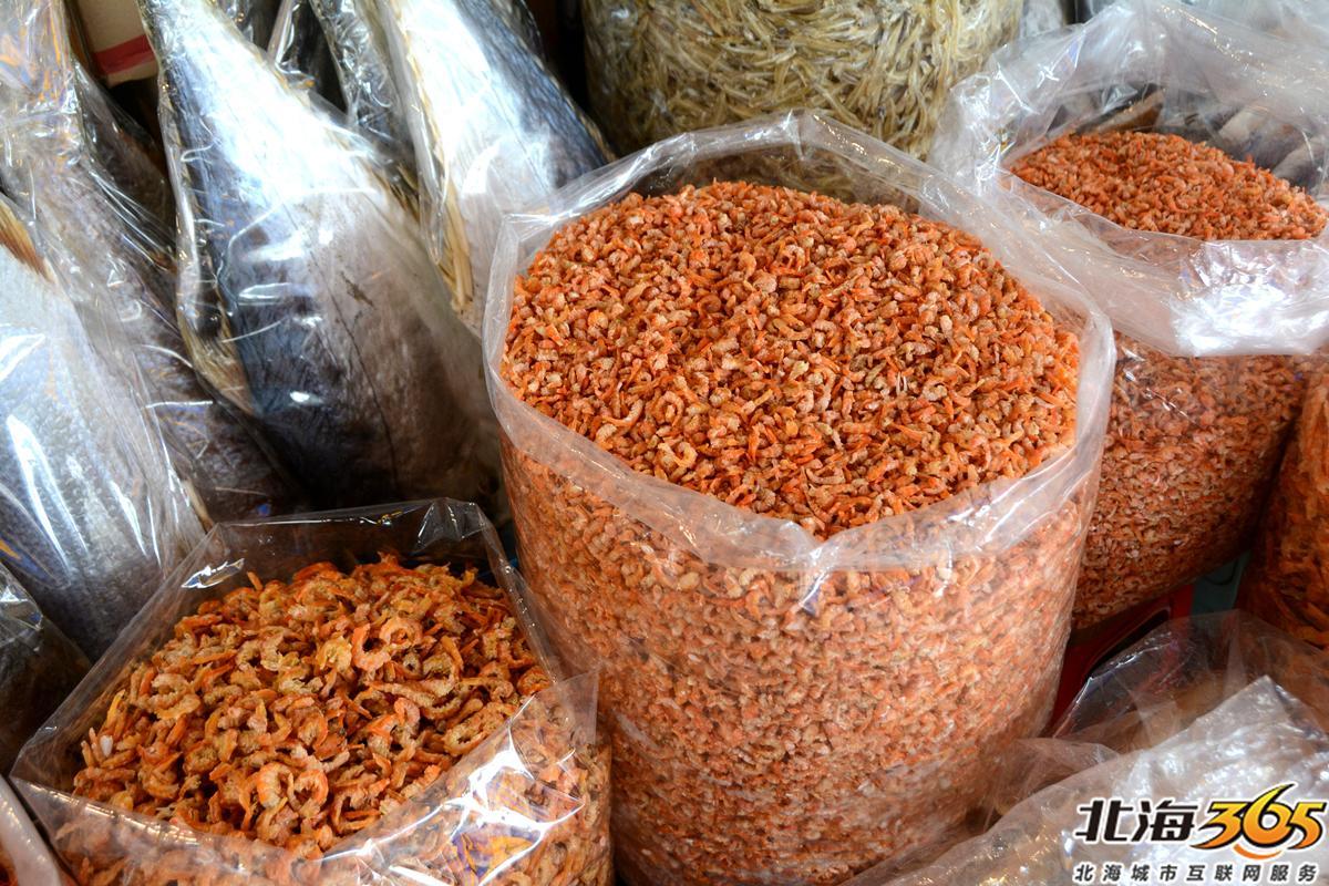 北海新鲜沙虫目前卖什么价,沙虫多少钱一斤北海