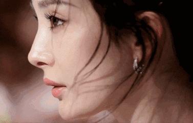 每天涂睫毛膏有助于睫毛生长吗,睫毛打底会促进睫毛生长吗