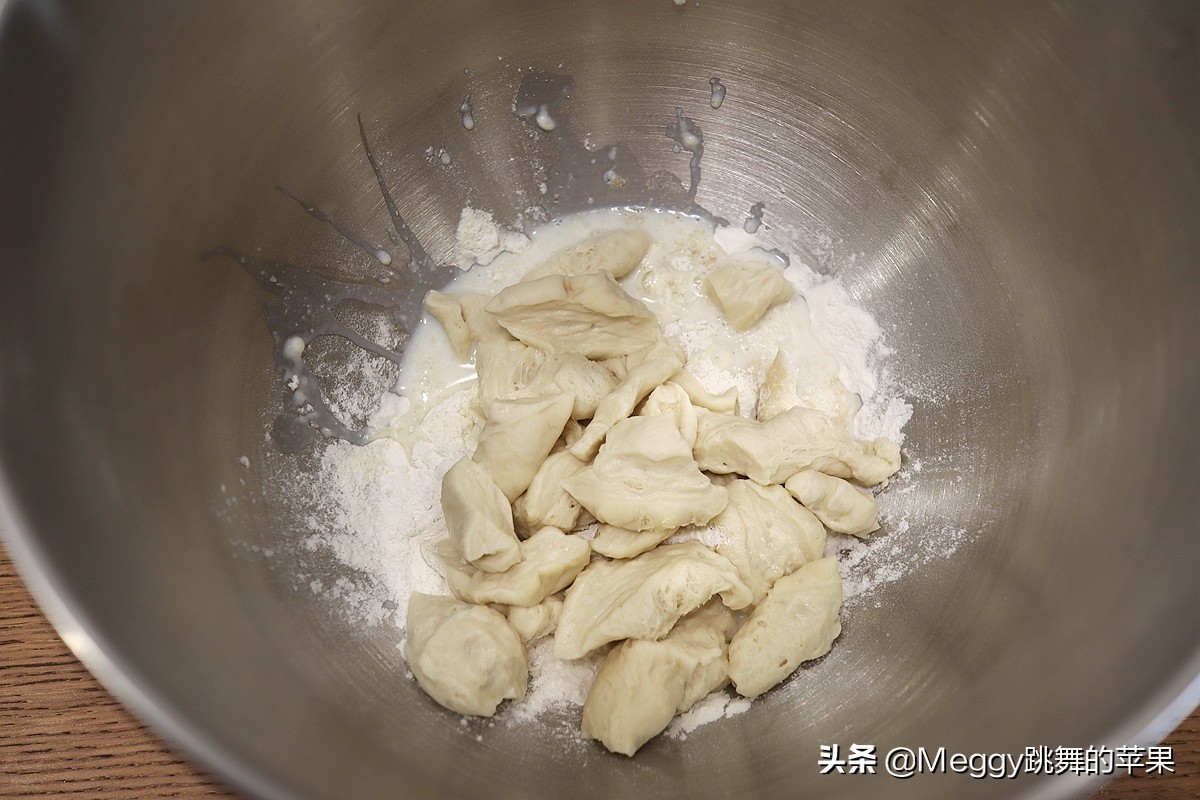 成功率极高的吐司配方,吐司如何才策划绵密拉丝