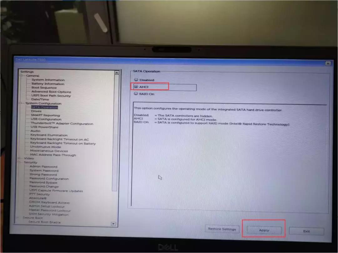 今天IT小哥差点要悲催了，系统管理员帐户被锁，无法进入PE系统