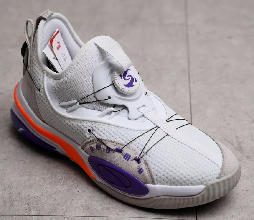 彪马篮球鞋推荐实战宽脚,彪马篮球鞋是不是有两个版本