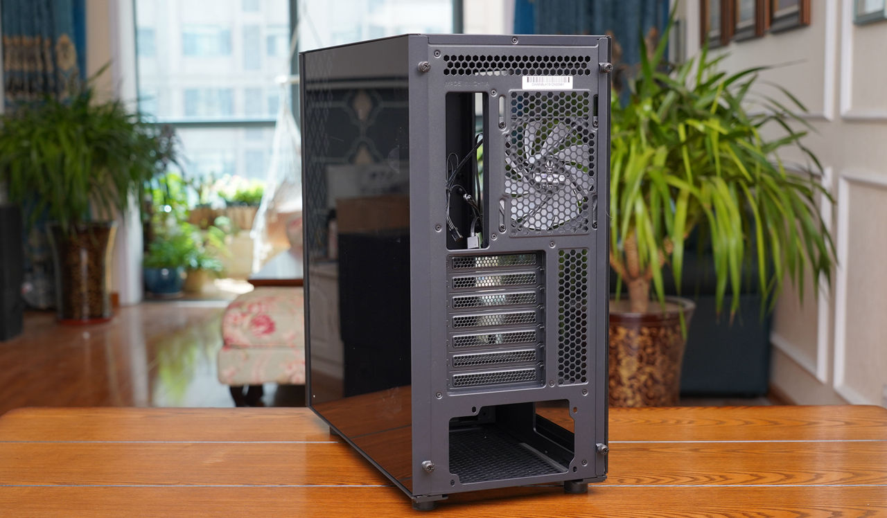 私房钱告急，618用10700K+RTX2080Ti打造了一台2万元的电脑