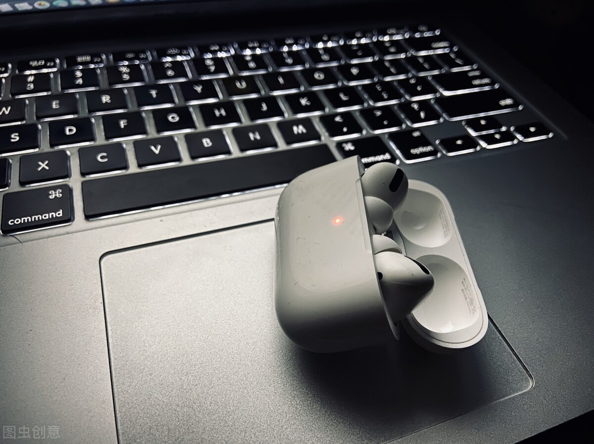 airpodspro切换macbook与iphone,airpodspro切换iphone和macbook